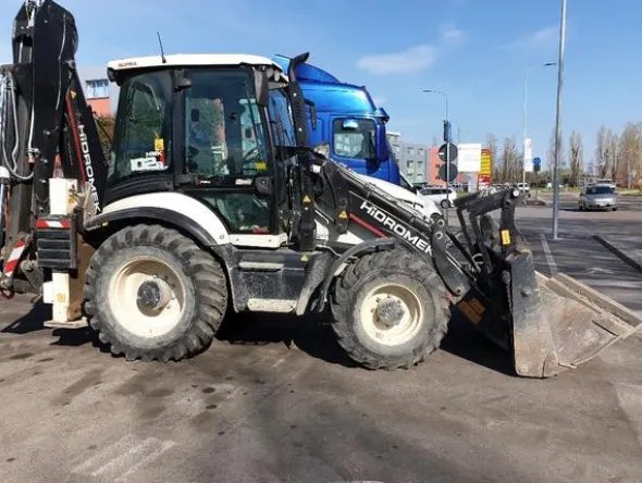 1#4105 Terna HIidromek 102 B S