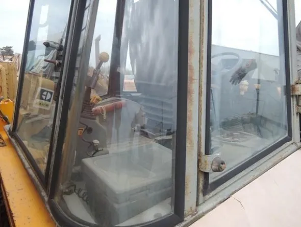 16#2100 Terna JCB 4CX