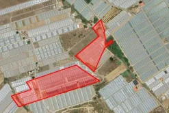 #23567 Terreni agricoli con serre e fabbricati rurali ad Acate