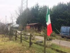 #19914 Terreno agricolo con abitazione e servizi