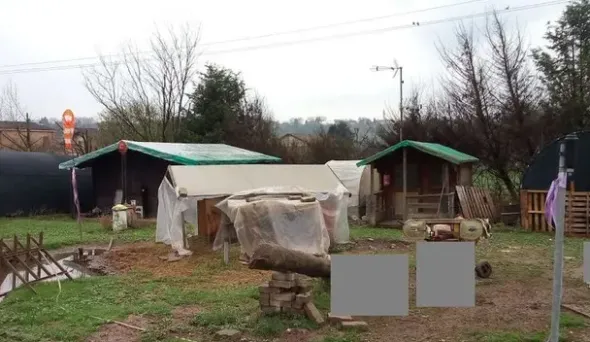 #19914 Terreno agricolo con abitazione e servizi