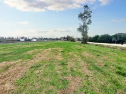 #23067 Terreno agricolo di 30.282 mq
