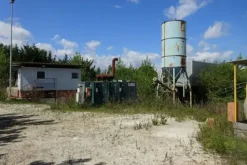 #21428 Terreno con impianto di lavorazione inerti