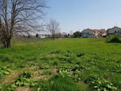 #9980 Terreno da lottizzare di 1.858 mq