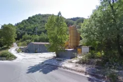 #4769 Terreno di 6.054 mq con capannone