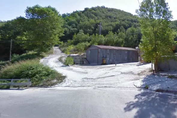 #4769 Terreno di 6.054 mq con capannone