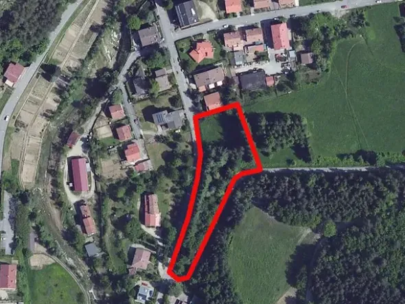 #477 Terreno edificabile con area di rispetto ambientale