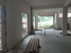 #14605 Terreno edificabile con edificio residenziale in costruzione