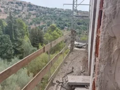 #14605 Terreno edificabile con edificio residenziale in costruzione
