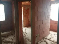#14605 Terreno edificabile con edificio residenziale in costruzione
