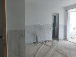 #14605 Terreno edificabile con edificio residenziale in costruzione