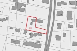 #20199 Terreno edificabile con fabbricati rurali da demolire
