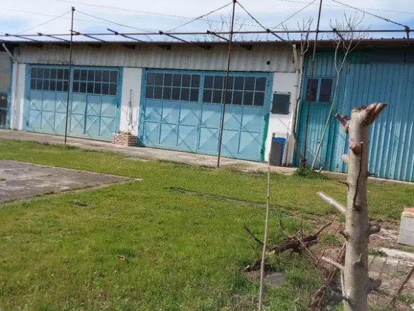 #23285 Terreno edificabile con terreno agricolo annesso