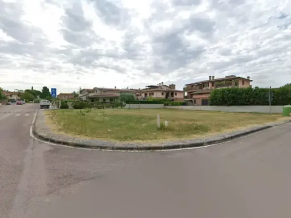 #2537434 Terreno edificabile di 1.143 mq