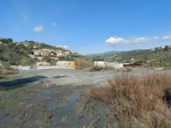 #23069 Terreno edificabile di 7.383 mq
