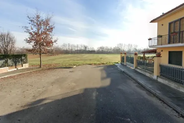#20989 Terreno edificabile residenziale di 3.065 mq