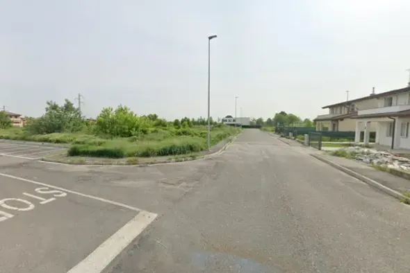 #22793 Terreno edificabile residenziale di 1.606 mq