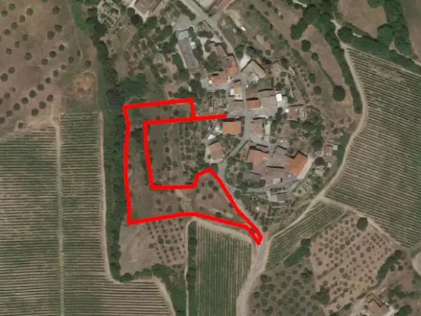 #12302 Terreno edificabile residenziale e agricolo di 5.805 mq