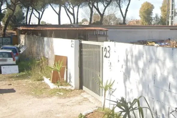 #23453 Terreno in comparto ex abusivo da recuperare