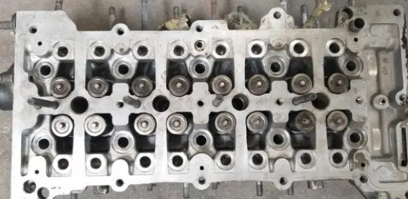 7#5886 Testata motore Fiat