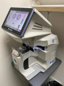 Topcon SOLOS Automatic Lens Analyzer