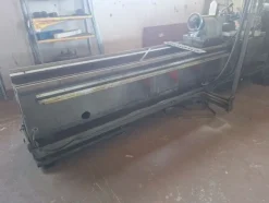2#8413 Tornio a mandrino 300x3000