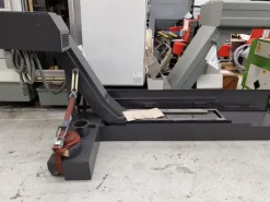 Tornio CNC usato OKUMA LB 300 M