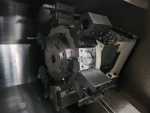 Tornio CNC usato TAKISAWA LA300 M
