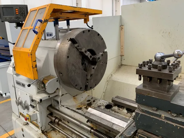 Tornio parallelo ERNAULT SOMUA 415 x 1500 mm