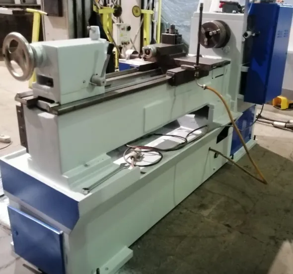 Tornio parallelo Padovani mod Labor 180