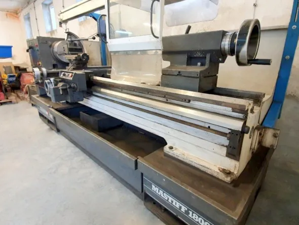 Tornio universale COLCHESTER MASTIFF V/S 1800