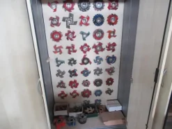7#3116 Toupie Paoloni ed accessori