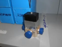 38#7585 Transistor e terminazioni