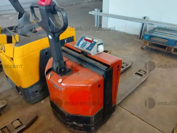 11#9470 Transpallet elettrico BT