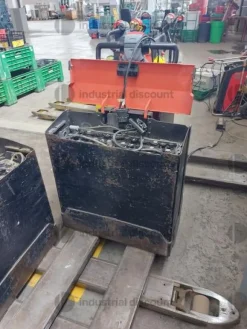 17#9470 Transpallet elettrico BT LWE200