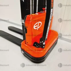 10#10277 Transpallet elettrico EP Equipment Co.