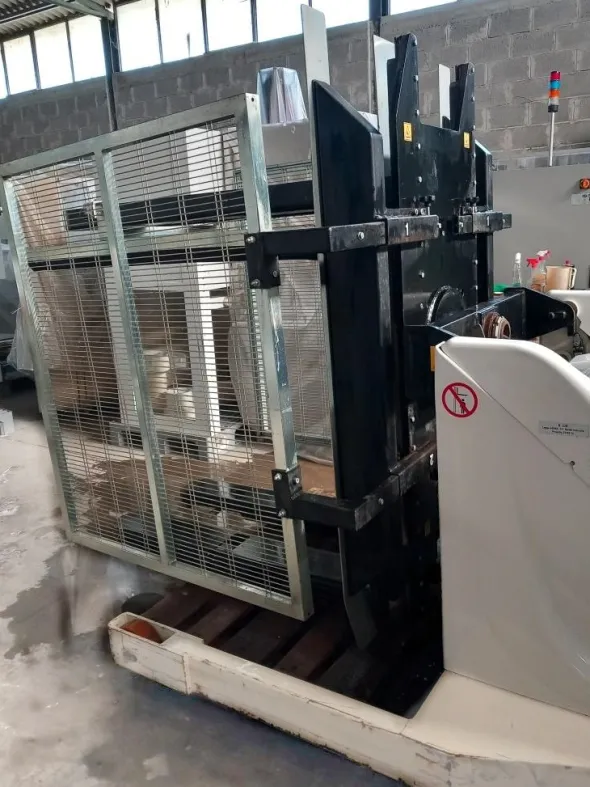 TRANSPALLET ELETTRICO ROTANTE TOPPY(COD. MF-PK-CARR-24)