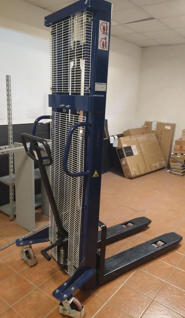 Transpallet elevatore