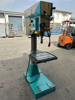 Trapano a colonna ACM usato ND 50 con automatico