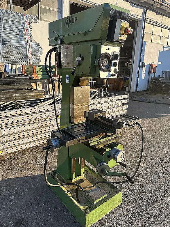 Trapano fresa Famup TCS PU DA con tavola a croce