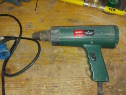 7#5859 Trapano Makita e avvitatore De Walt