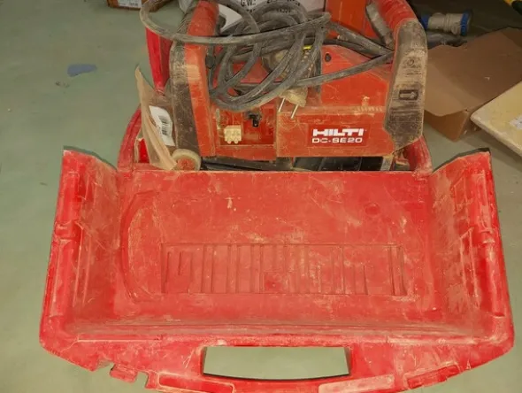 7#5859 Trapano Makita e avvitatore De Walt