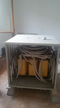 TRASFORMATORE TRIFASE