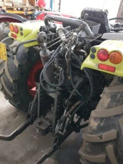 1#6113 Trattore agricolo Claas
