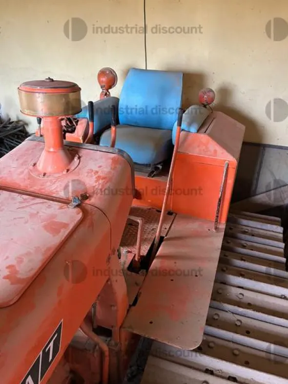 1#10264 Trattore agricolo Fiat 120C