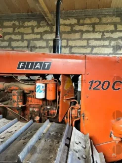 1#10264 Trattore agricolo Fiat 120C