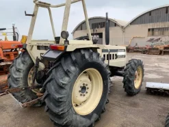5#8237 Trattore agricolo Lamborghini DT653