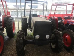 39#7078 Trattore agricolo Lamborghini