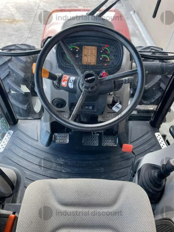 1#9395 Trattore Case IH Farmall 95c
