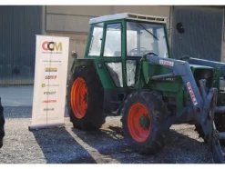 10#3287 Trattore Fendt 305 LS